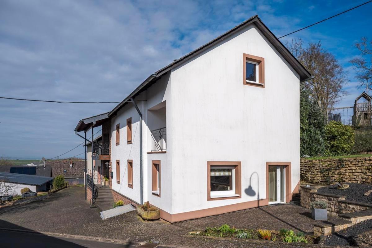 Holiday home Schmitz Haus *